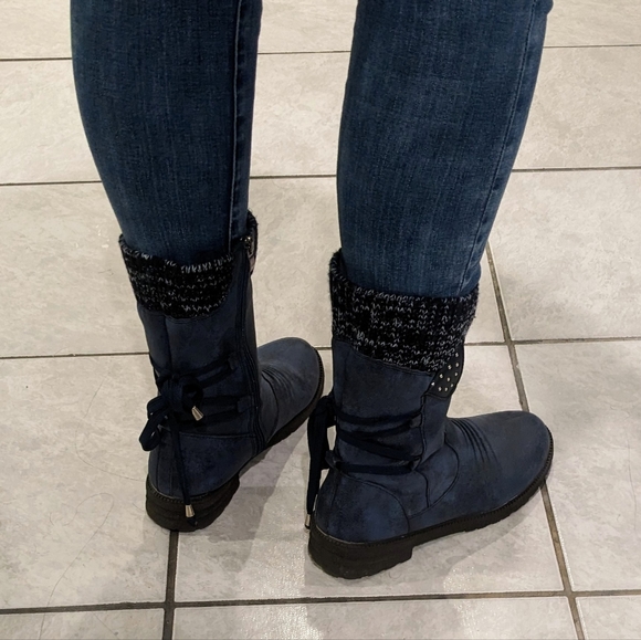 Boots - Picture 6 of 7